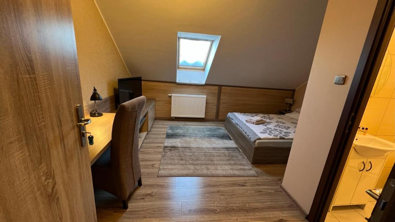 Fitnessfun Bed & Breakfast Krzyz Wielkopolski Exterior photo